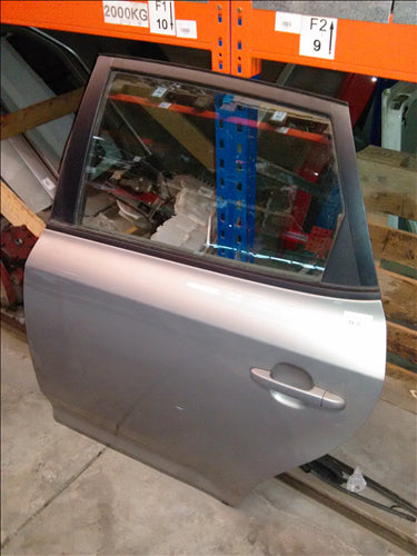 usa stanga spate completa Kia Ceed an 2012