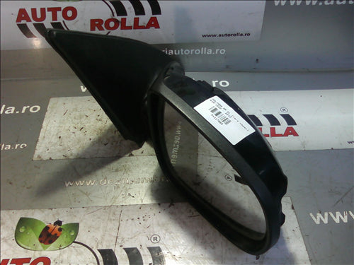 oglinda dreapta electrica fara capac Kia Ceed an 2012