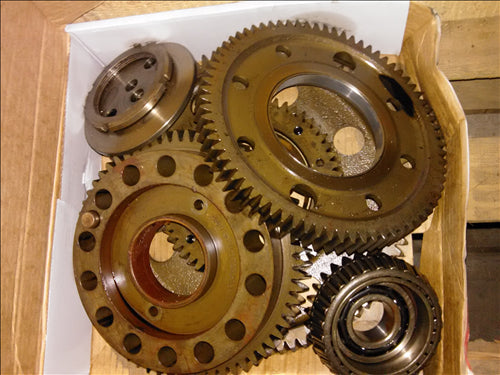 pinioane distributie e5 Volvo FH12, an 2008 euro5