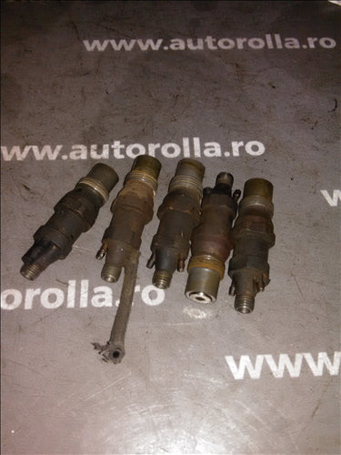 injectoare set Volkswagen Transporter T4 2.4D