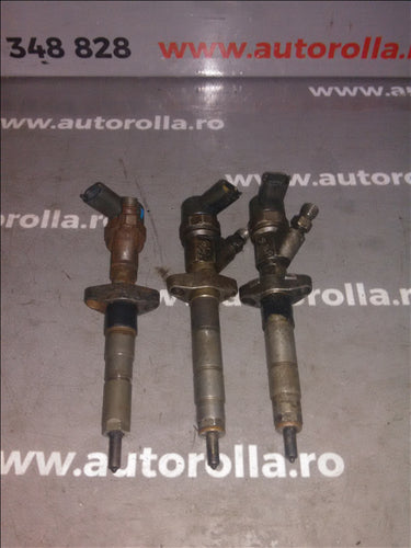 injectoare 3 buc Renault Master 2.5D, an 2005