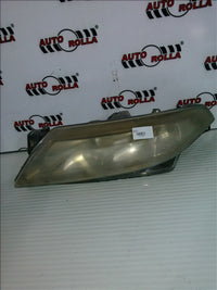 far stanga Renault Laguna 2