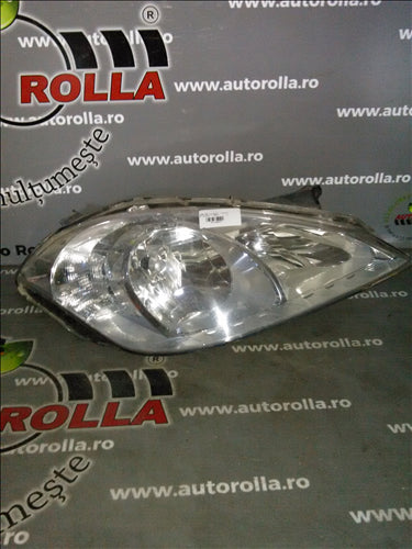 far dreapta urechi rupte Mercedes Aclass w169 an 2011