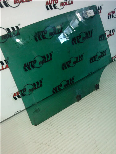 geam usa stanga spate Peugeot 3008, an 2010