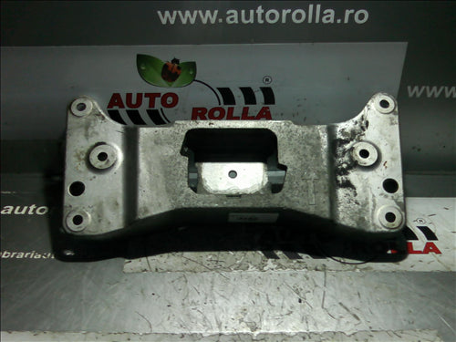 traversa cutie viteze automata BMW F11 2.0D an 2010