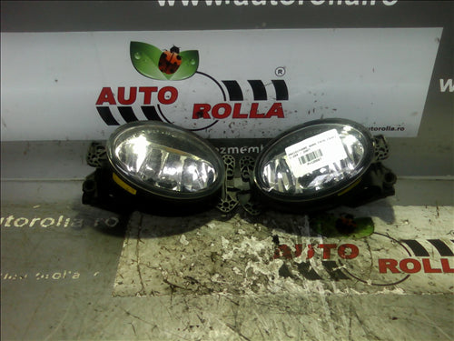 proiectoare bara fata stanga+dreapta Mercedes Cclass W204