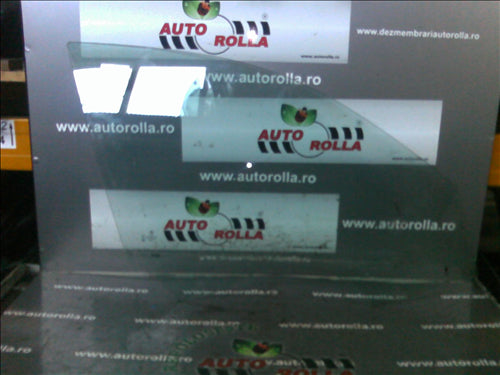 geam usa dreapta fata BMW F30