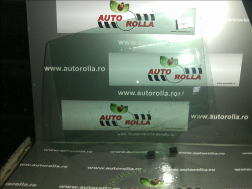 geam usa stanga spate Dacia Logan an 2015