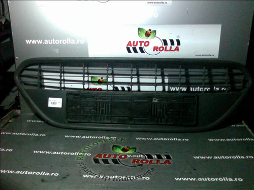 grila bara fata Ford Focus 2