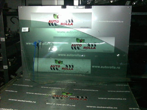 geam usa dreapta fata Citroen C5 an 2001