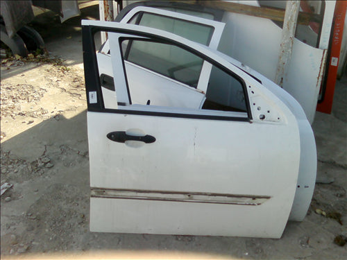 usa dreapta fata goala Ford Focus 1