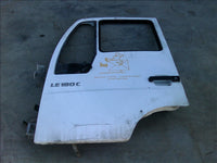 usa stanga fata ,fara geamuri MAN LE