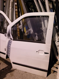 usa stanga fata completa Mercedes Vito, an 2002