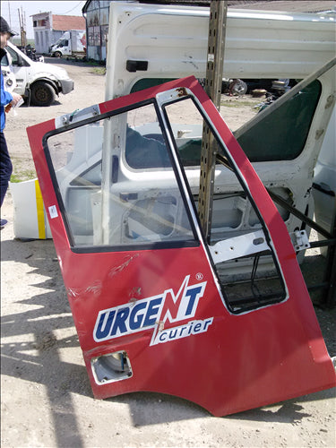 usa dreapta fata si geam Iveco Eurocargo