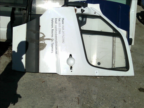 usa stanga fata completa Mercedes Sprinter an 2008