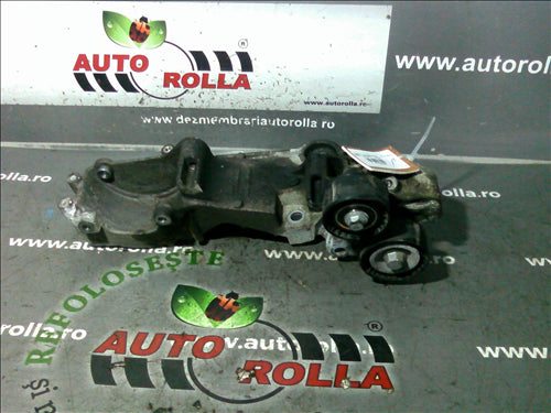 suport alternator Opel Movano 2.3D, an 2012