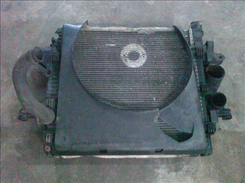 radiator apa Mercedes Vario, an 2007