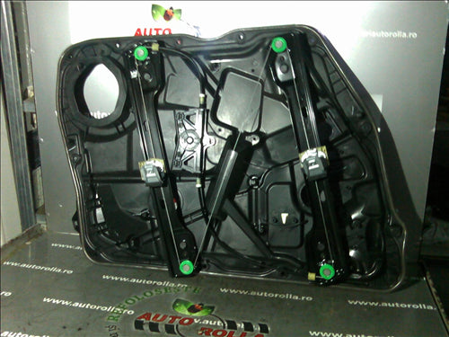 macara electrica dreapta fata Mercedes GLE coupe 350D an 2016 AMG