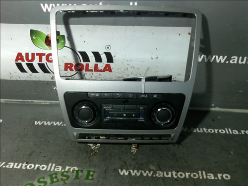 climatronic bord Skoda Octavia 2 an 2011