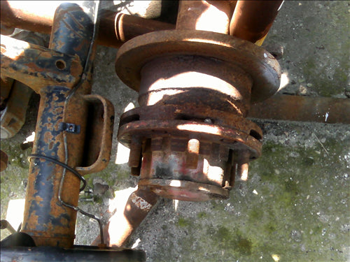 butuc spate Iveco Daily 3, 6.5T, punte dubla