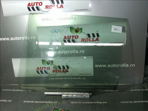 geam usa stanga spate Toyota Rav 4 an 2008