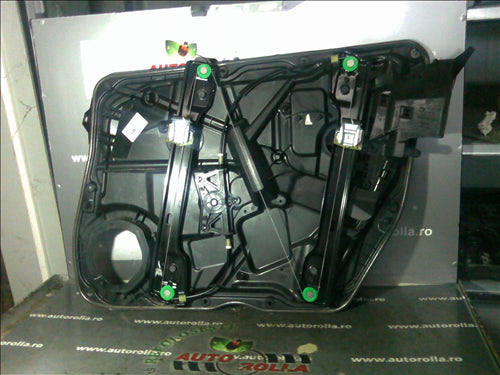 macara electrica stanga fata Mercedes GLE coupe 350D an 2016 AMG