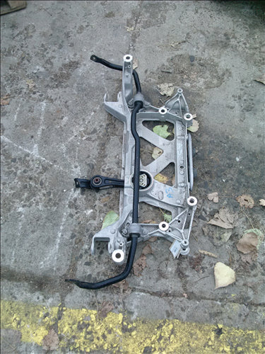 Punte fata Audi A3 an 2015