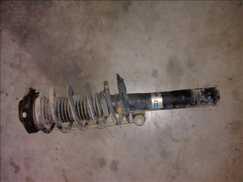 Amortizor fata complet Volkswagen Passat B6