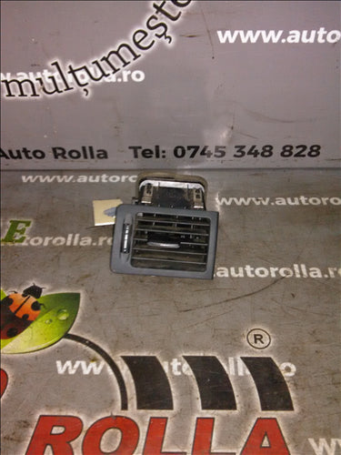 Grila aerisire bord Mecedes C-class w204