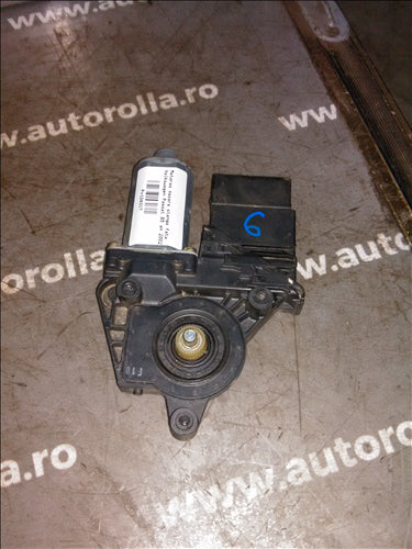 Brate stergator Renault Megane III 1.5d an 2010 hatchback