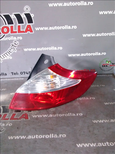 Stop dreapta aripa Renault Megane III hatchback an 2010