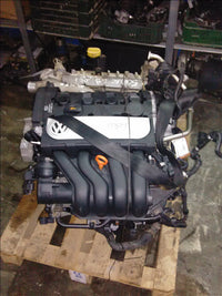 Motor defect, fierbe (fara un ax) Volkswagen Golf V 2.0 FSI