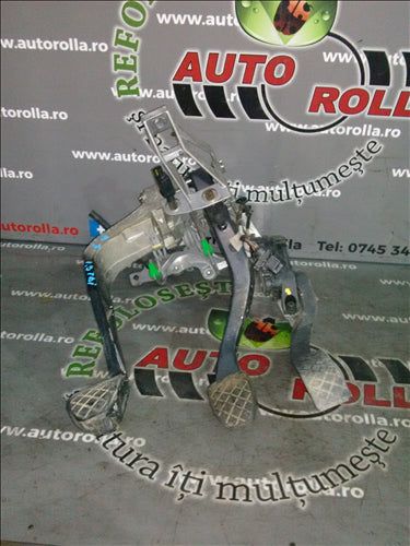Pod pedalier Volkswagen Passat B5 1.9 TDI