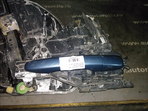 Maner exterior usa dreapta fata Volvo v40 an 2013