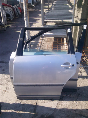 Usa stanga spate Volkswagen Passat B5 break