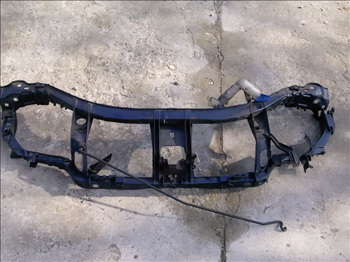 Trager rupt Ford Galaxy an 2011