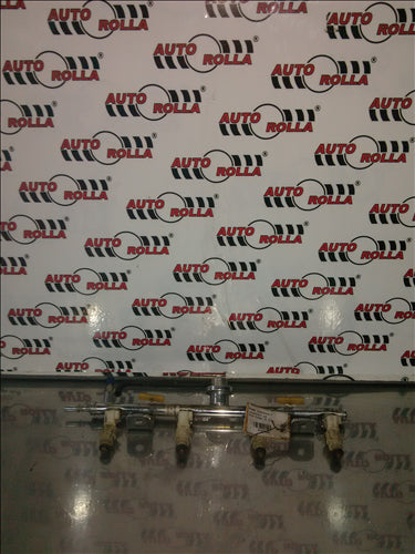 Rampa injectoare + injectoare set Ford Mondeo II 2.0s