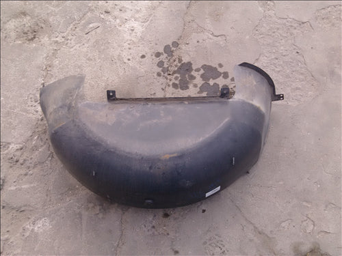 Carenaj roata stanga spate Mercedes Vito an 2004