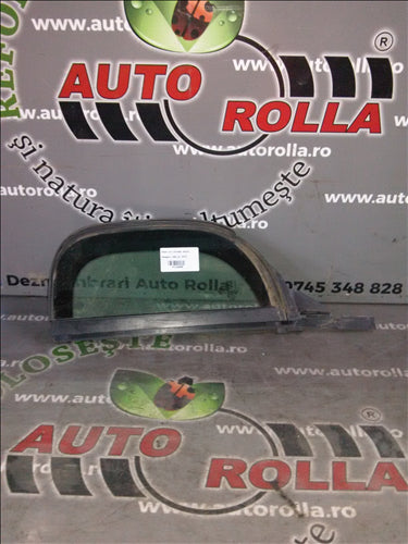 Geam mic stanga spate Peugeot 308 an 2015