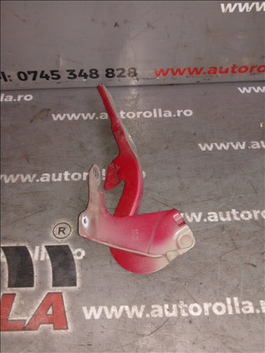 Balama dreapta capota Peugeot 308 an 2015