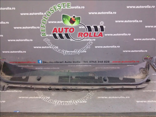 Grila parbriz Peugeot 308 an 2015