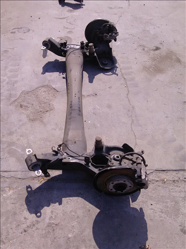 Punte spate Peugeot 308 an 2015