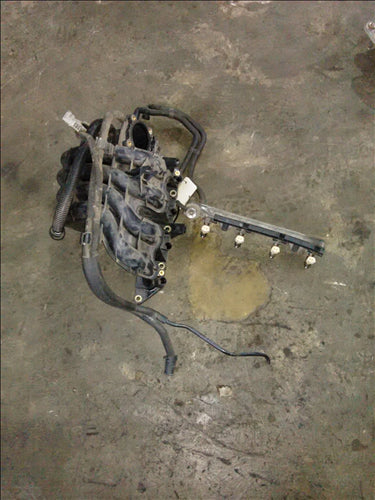 Rampa + injectoare set Volkswagen Beetle 1.4s an 2005