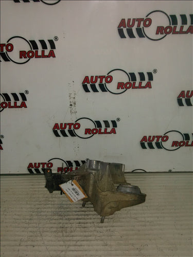 Suport dreapta motor Audi A4 2.0d an 2007