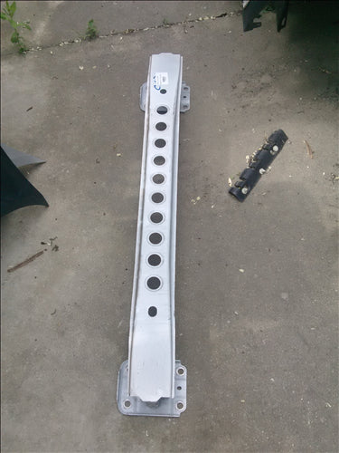 Armatura bara spate Mazda CX-3 2.0d an 2019