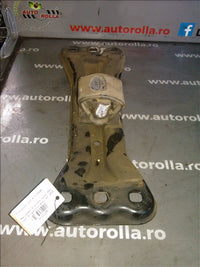 Traversa cutie viteze Mercedes E-class w212 350 CDI Blueefficiency an 2010