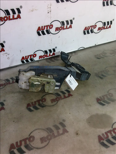 Cremaliera stanga fata Ford Focus 2