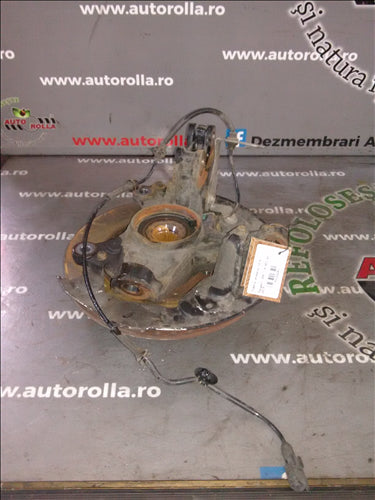 Fuzeta dreapta fata Peugeot 308 1.6 HDI an 2015