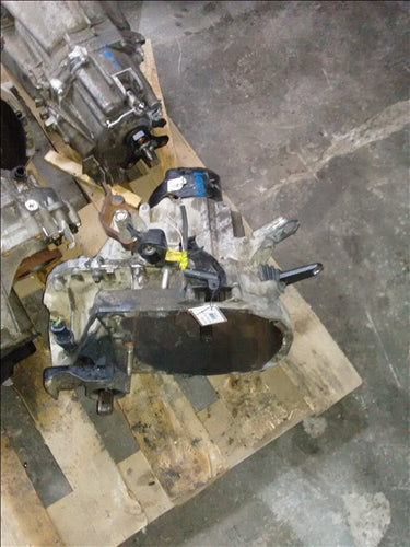 Cutie viteze Dacia Logan 1.5d an 2006