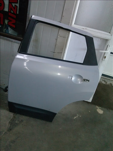 Usa stanga spate Nissan Qashqai an 2007